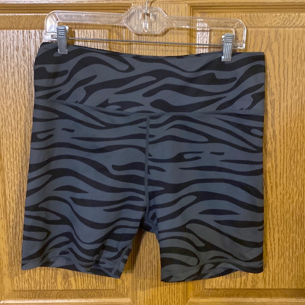Zyia XXXL shorts